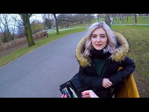 ❤️ Para için bir yabancının sıcak boşalmasını yutar - parkta Eva Elfie tarafından oral seks ❤️❌ Anal porno tr.hentaibar.ru ❌❤